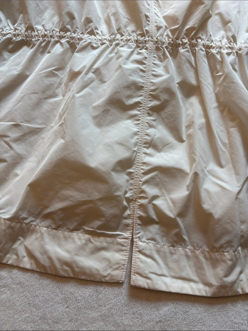 Athleta light cream